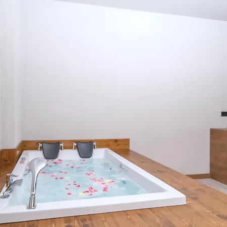 Casa Dila Bed and Breakfast Μούγκλα